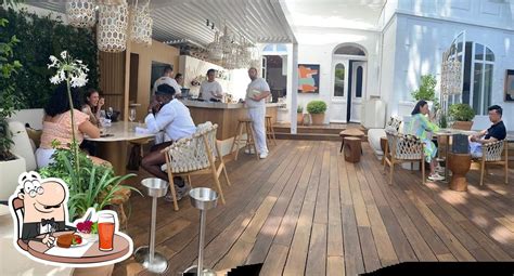 restaurant mory sacko at louis vuitton saint-tropez|Louis Vuitton restaurant st roy.